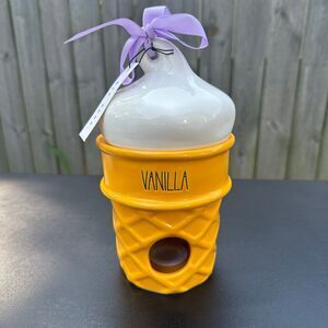 Rae Dunn Ceramic “Vanilla” Ice Cream Birdhouse Decor